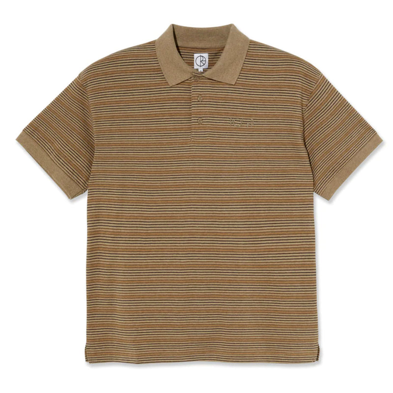 Bestel de Polar Skate Co Stripe Polo Shirt Camel veilig, gemakkelijk en snel bij Revert 95. Check onze website voor de gehele Polar Skate Co collectie, of kom gezellig langs bij onze winkel in Haarlem.