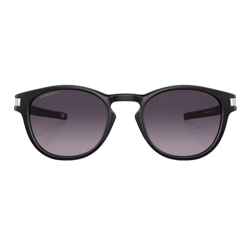Bestel de Oakley Latch Matte Black Prizm Grey Gradient veilig, gemakkelijk en snel bij Revert 95. Check onze website voor de gehele Oakley collectie, of kom gezellig langs bij onze winkel in Haarlem.	