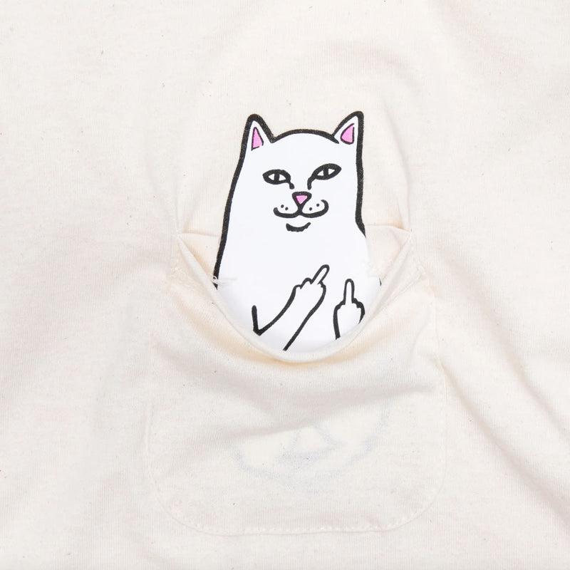 Bestel de Ripndip RIPNDIP Lord Nermal Pocket T-Shirt Natural veilig, gemakkelijk en snel bij Revert 95. Check onze website voor de gehele Ripndip collectie, of kom gezellig langs bij onze winkel in Haarlem.	