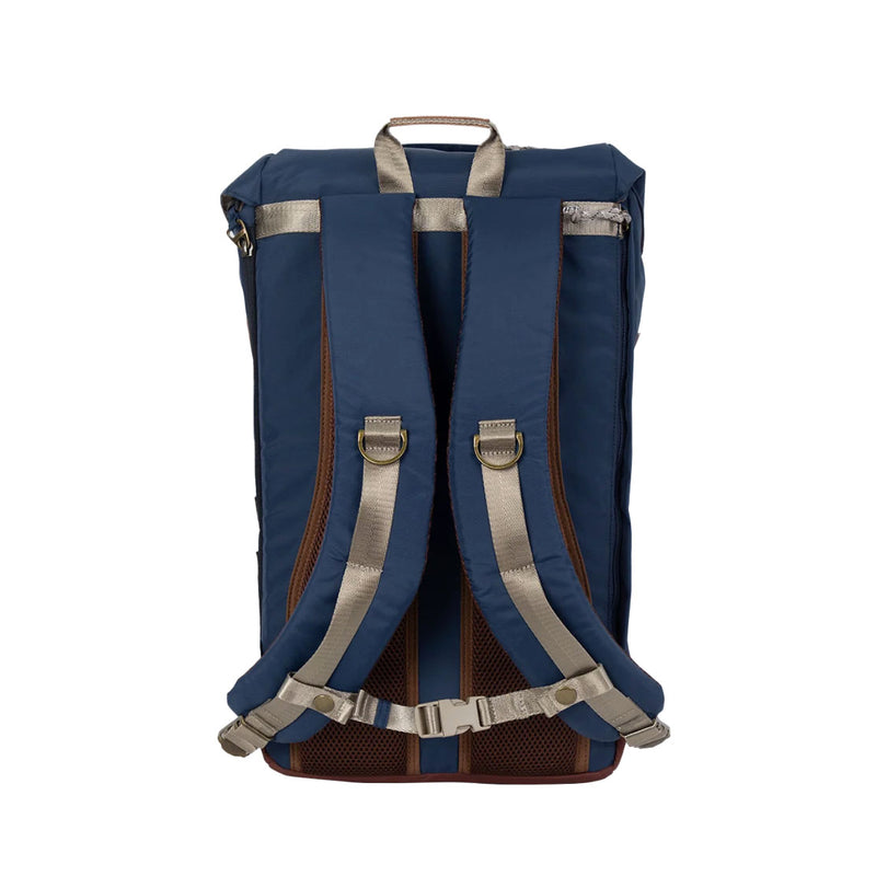 Bestel de Doughnut Colorado Jungle Backpack navy veilig, gemakkelijk en snel bij Revert 95. Check onze website voor de gehele Doughnut collectie, of kom gezellig langs bij onze winkel in Haarlem.	