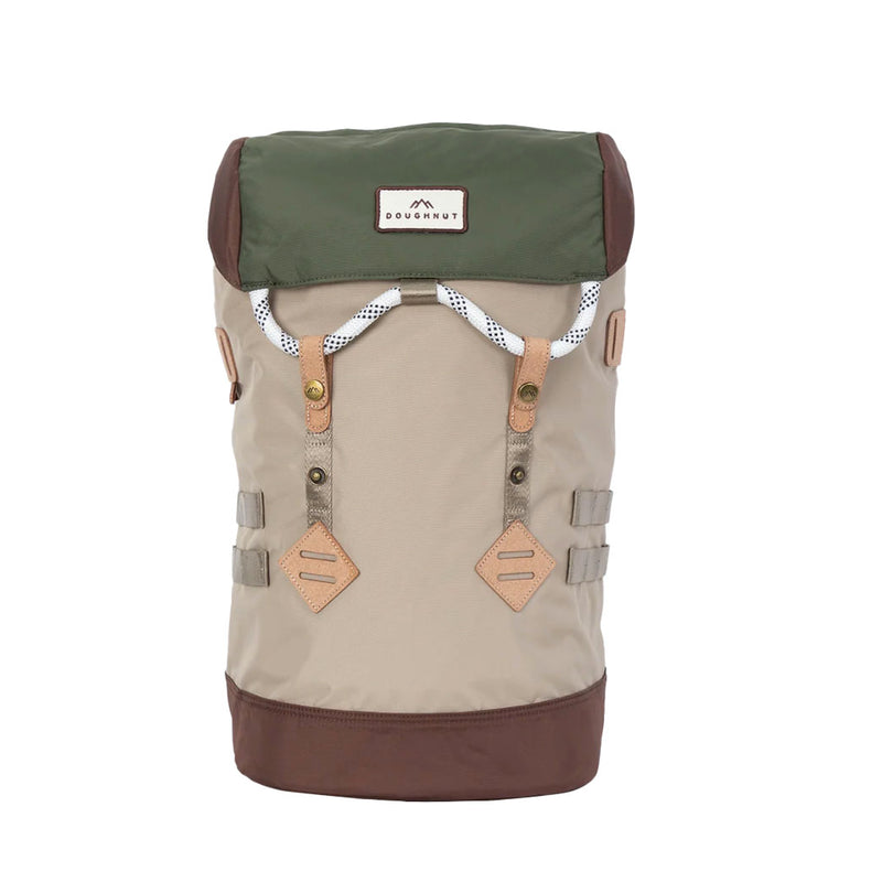 Bestel de Doughnut Colorado Jungle Backpack beige veilig, gemakkelijk en snel bij Revert 95. Check onze website voor de gehele Doughnut collectie, of kom gezellig langs bij onze winkel in Haarlem.	