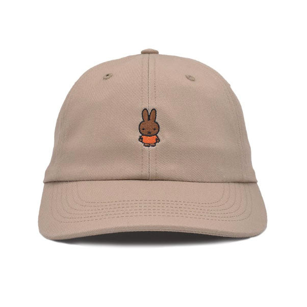 Bestel de Pop Trading Company miffy sixpanel hat Khaki veilig, gemakkelijk en snel bij Revert 95. Check onze website voor de gehele Pop Trading Company collectie, of kom gezellig langs bij onze winkel in Haarlem.	