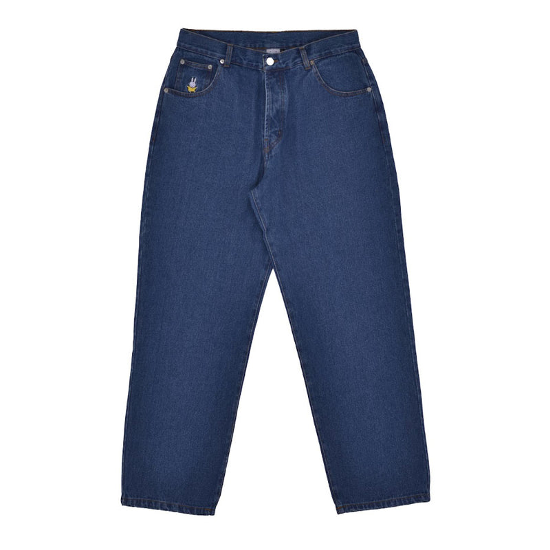 Bestel de Pop Trading Company miffy drs denim stonewash veilig, gemakkelijk en snel bij Revert 95. Check onze website voor de gehele Pop Trading Company collectie, of kom gezellig langs bij onze winkel in Haarlem.