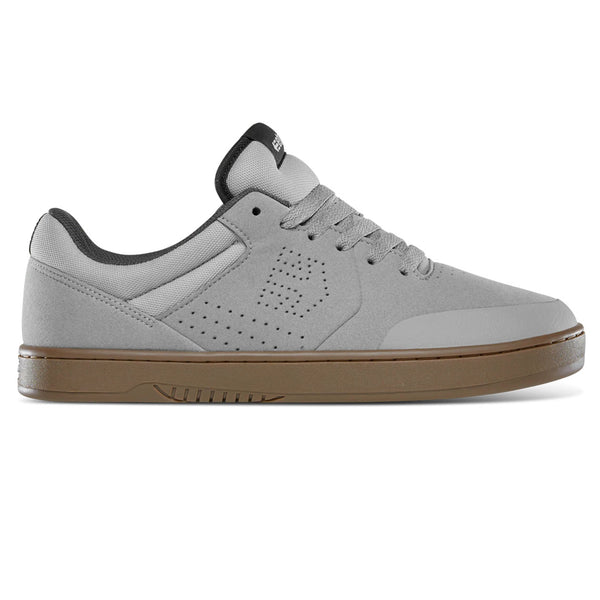 Bestel de Etnies MARANA CEMENT veilig, gemakkelijk en snel bij Revert 95. Check onze website voor de gehele Etnies collectie, of kom gezellig langs bij onze winkel in Haarlem.	