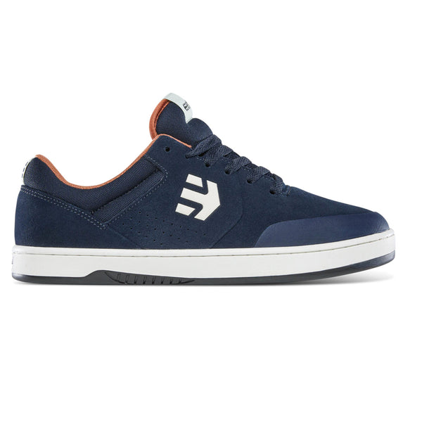 Bestel de Etnies MARANA NAVY BROWN WHITE veilig, gemakkelijk en snel bij Revert 95. Check onze website voor de gehele Etnies collectie, of kom gezellig langs bij onze winkel in Haarlem.