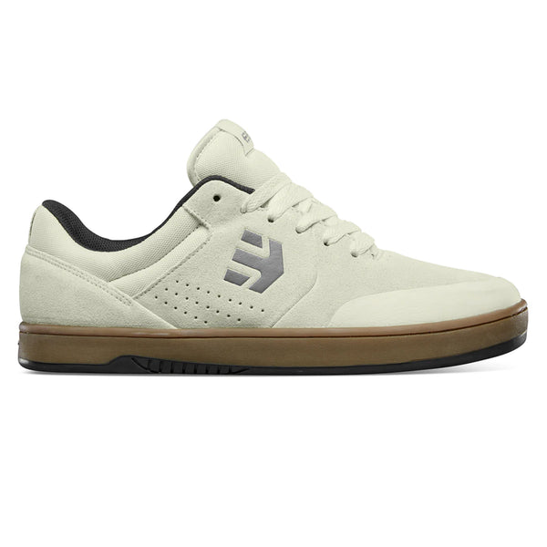 Bestel de Etnies MARANA MICHELIN WHITE GUM BLACK snel, gemakkelijk en veilig bij Revert 95. Check onze website voor de gehele Etnies collectie of kom gezellig langs bij onze winkel in Haarlem.