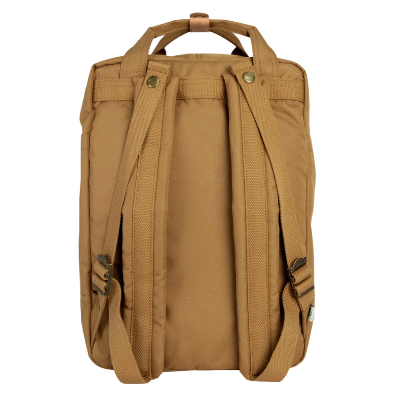 Bestel de Doughnut Macaroon Reborn Backpack Camel snel, gemakkelijk en veilig bij Revert 95. Check onze website voor de gehele Doughnut collectie of kom gezellig langs bij onze winkel in Haarlem.