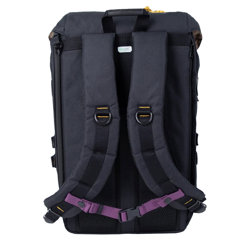 Bestel de Doughnut Colorado Happy Camper Backpack Black snel, gemakkelijk en veilig bij Revert 95. Check onze website voor de gehele Doughnut collectie of kom gezellig langs bij onze winkel in Haarlem.