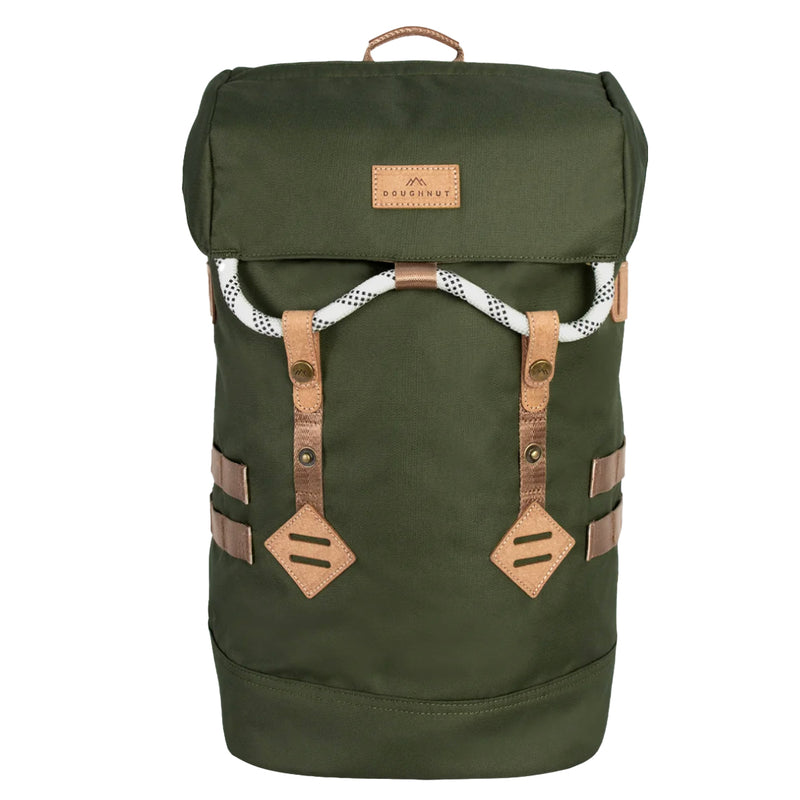 Bestel de Doughnut Colorado Reborn Backpack Army snel, gemakkelijk en veilig bij Revert 95. Check onze website voor de gehele Doughnut collectie of kom gezellig langs bij onze winkel in Haarlem.