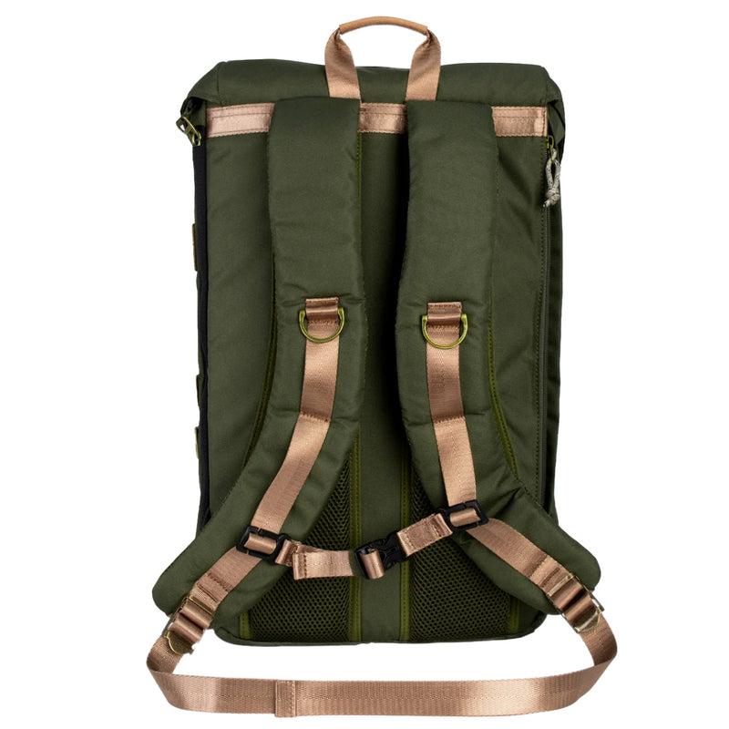 Bestel de Doughnut Colorado Reborn Backpack Army snel, gemakkelijk en veilig bij Revert 95. Check onze website voor de gehele Doughnut collectie of kom gezellig langs bij onze winkel in Haarlem.