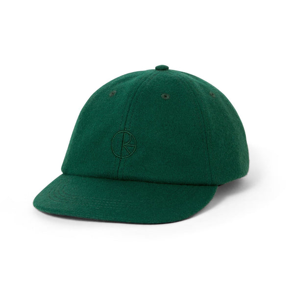 Bestel de Polar Skate Co Tom Cap Wool Cap Dark Green veilig, gemakkelijk en snel bij Revert 95. Check onze website voor de gehele Polar Skate Co collectie, of kom gezellig langs bij onze winkel in Haarlem.	