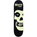 Zero x Misfits Fiend Skull Glow In The Dark skateboard deck, 1st edition gelimiteerd tot 100 stuks 7-ply maple met laser engraved tops en glow in the dark dip officieel gelicenseerd van The Misfits beschikbaar in 8.25 x 31.9 inch en 8.5 x 32.3 inch, verkrijgbaar bij Revert 95 Haarlem