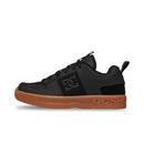 DC Shoes Lynx OG Black/Gum, skateschoen met black suede leather upper, cupsole constructie en IMPACT-G hielkussen, verkrijgbaar bij Revert 95 Haarlem
