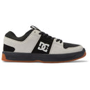 Bestel de DC Shoes LYNX ZERO S WHITE/BLACK/WHITE veilig, gemakkelijk en snel bij Revert 95. Check onze website voor de gehele DC Shoes collectie, of kom gezellig langs bij onze winkel in Haarlem.
