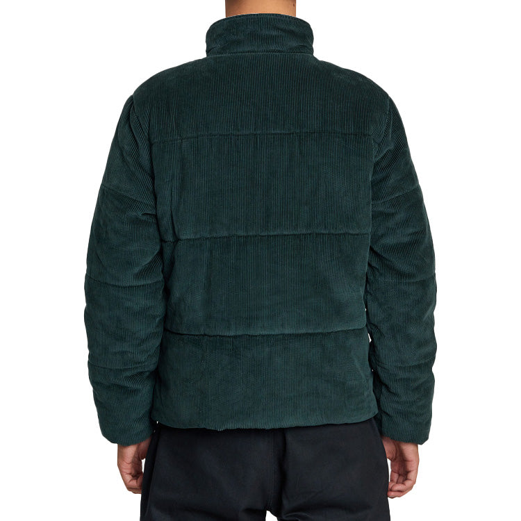 Bestel de RVCA TOWNES JACKET HUNTER GREEN veilig, gemakkelijk en snel bij Revert 95. Check onze website voor de gehele RVCA collectie, of kom gezellig langs bij onze winkel in Haarlem.