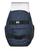 Element Mohave Backpack Eclipse Navy, gerecyclede skate rugzak van 30 liter met TPE-versterkte rug, gevoerd laptopvak en skateboard bevestigingsriemen, verkrijgbaar bij Revert 95 Haarlem