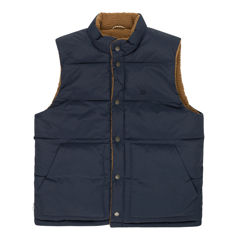 Bestel de Element TREKKA VEST ECLIPSE NAVY veilig, gemakkelijk en snel bij Revert 95. Check onze website voor de gehele Element collectie, of kom gezellig langs bij onze winkel in Haarlem.