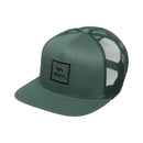 RVCA VA All The Way Trucker Cap Balsam Green, trucker cap met gebogen klep en verstelbare snapback sluiting, one size, verkrijgbaar bij Revert 95 Haarlem