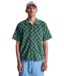RVCA Antonia Figueiredo Checker Sponge Shirt in Beechnut, relaxed korte mouw overhemdje in checker patroon van zachte sponge stof, signatuurlijn van Braziliaanse pro surfer Antonia Figueiredo, verkrijgbaar bij Revert 95 Haarlem