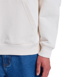 RVCA Fool Sweater in Salt met klein hagedis graphic voor en groot Open Mind print achter, verkrijgbaar bij Revert 95 Haarlem