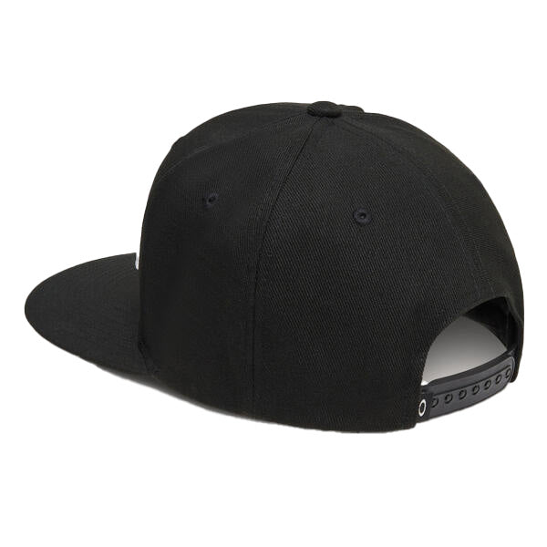 Bestel de Oakley MARK III snel, gemakkelijk en veilig bij Revert 95. Check onze website voor de gehele Oakley collectie of kom gezellig langs bij onze winkel in Haarlem.