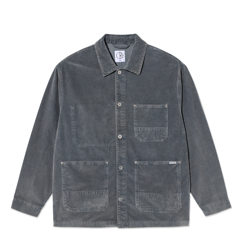 Polar Skate Co Ezra Jacket Blueish Grey Cord – corduroy overshirt met knoopsluiting, drie zakken en geweven Polar-label in Blueish Grey kleur.