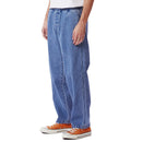 Bestel de EASY DENIM PANT snel, veilig en gemakkelijk bij Revert 95. Check onze website voor de gehele Obey collectie