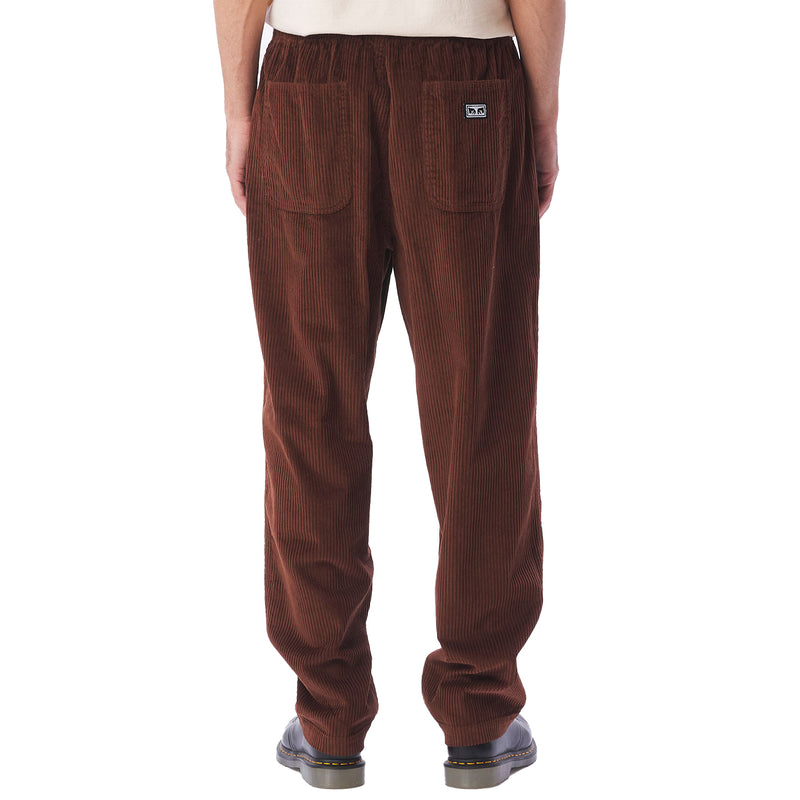Bestel de Obey Easy cord pant sepia veilig, gemakkelijk en snel bij Revert 95. Check onze website voor de gehele Obey collectie, of kom gezellig langs bij onze winkel in Haarlem.