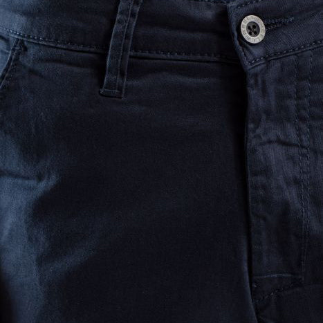 Bestel de Flex Grip Chino Short Navy snel, gemakkelijk en veilig bij Revert 95. Bekijk onze website voor de hele Reell Denim collectie.