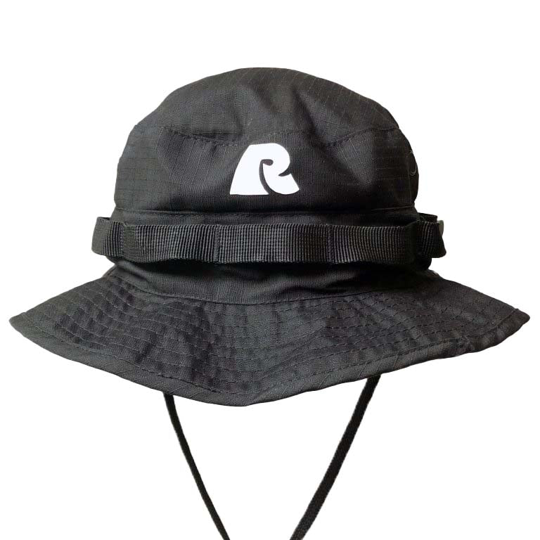 Bestel de Rumble Speedshop Rumble Boonie Hat veilig, gemakkelijk en snel bij Revert 95. Check onze website voor de gehele Rumble Speedshop collectie, of kom gezellig langs bij onze winkel in Haarlem.	