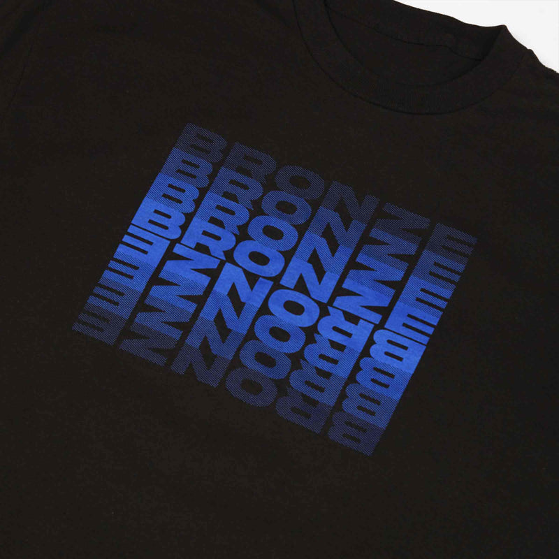 Bronze 56K FADE TEE BLACK voorkant clos-up T-shirt Revert95.com