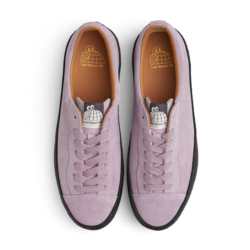 Bestel de Last Resort AB VM002 Suede Lo Lilac Black veilig, gemakkelijk en snel bij Revert 95. Check onze website voor de gehele Last Resort AB collectie.	