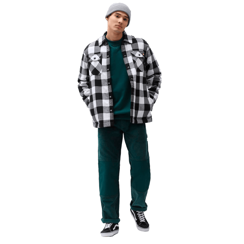 Dickies Sherpa Lined Sacramento Shirt zwart voorkant outfit