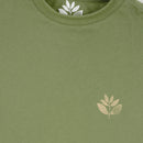 Bestel de Magenta FINGERPRINT PLANT TEE PEA GREEN veilig, gemakkelijk en snel bij Revert 95. Check onze website voor de gehele Magenta collectie, of kom gezellig langs bij onze winkel in Haarlem.