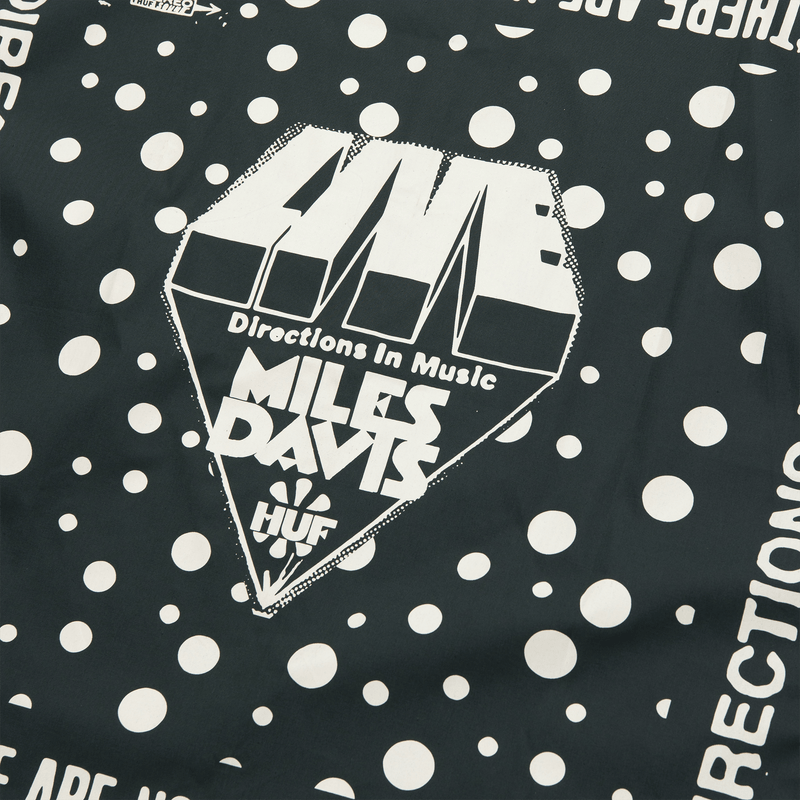 HUF - MILES DAVIS - IN CONCERT BANDANA voorkant close-up