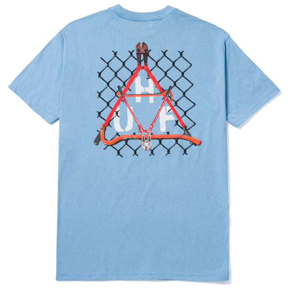 Bestel de Huf TRESPASS TRIANGLE S/S TEE LIGHT BLUE veilig, gemakkelijk en snel bij Revert 95. Check onze website voor de gehele Huf collectie.