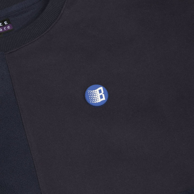 Bestel de Bronze 56K Four Square Crewneck snel, gemakkelijk en veilig bij Revert 95. Check onze website voor de gehele Bronze 56K collectie.