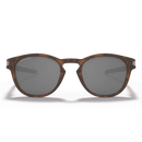 Oakley Latch Woodgrain Montuur Prizm Black Polarized Glazen voorkant