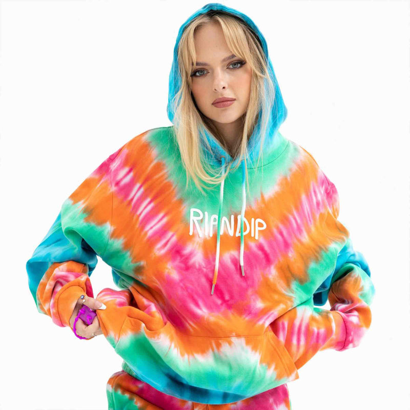 Ripndip OG Prisma Hoodie Rainbow X-Tie Dye voorkant lifestyle Revert95.com