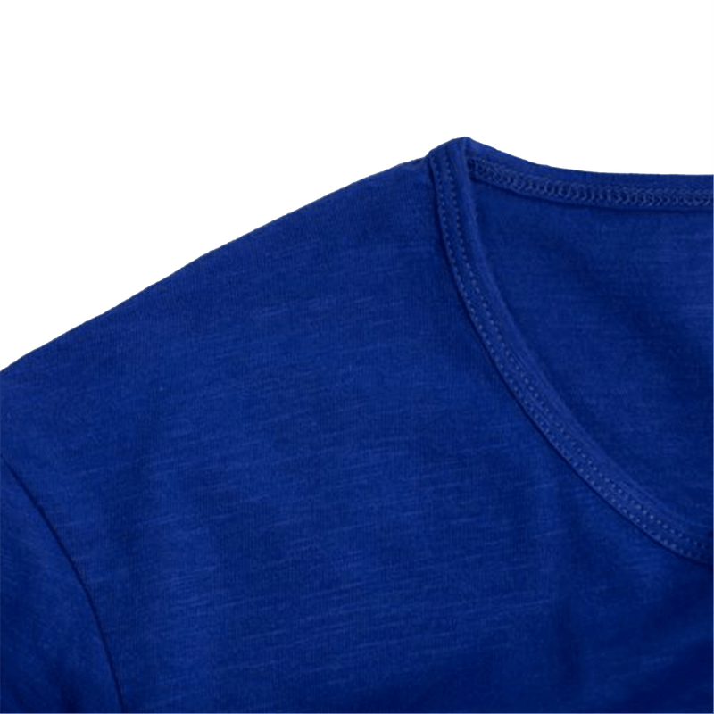 Rumble Fire Dept Helmet T-Shirt voorkant kraag close-up