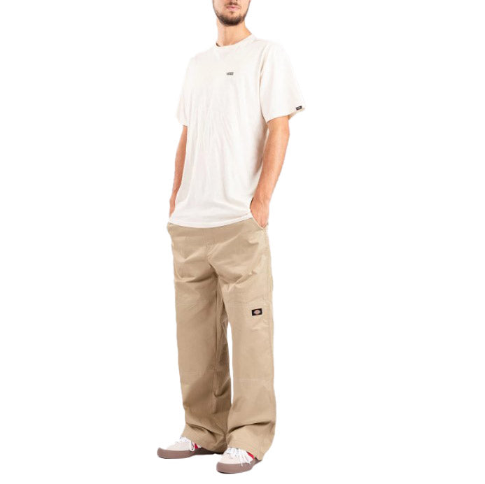 Bestel de Dickies MOUNT VISTA PANT snel, veilig en gemakkelijk bij Revert 95. Check onze website voor de gehele Dickies vcollectie.