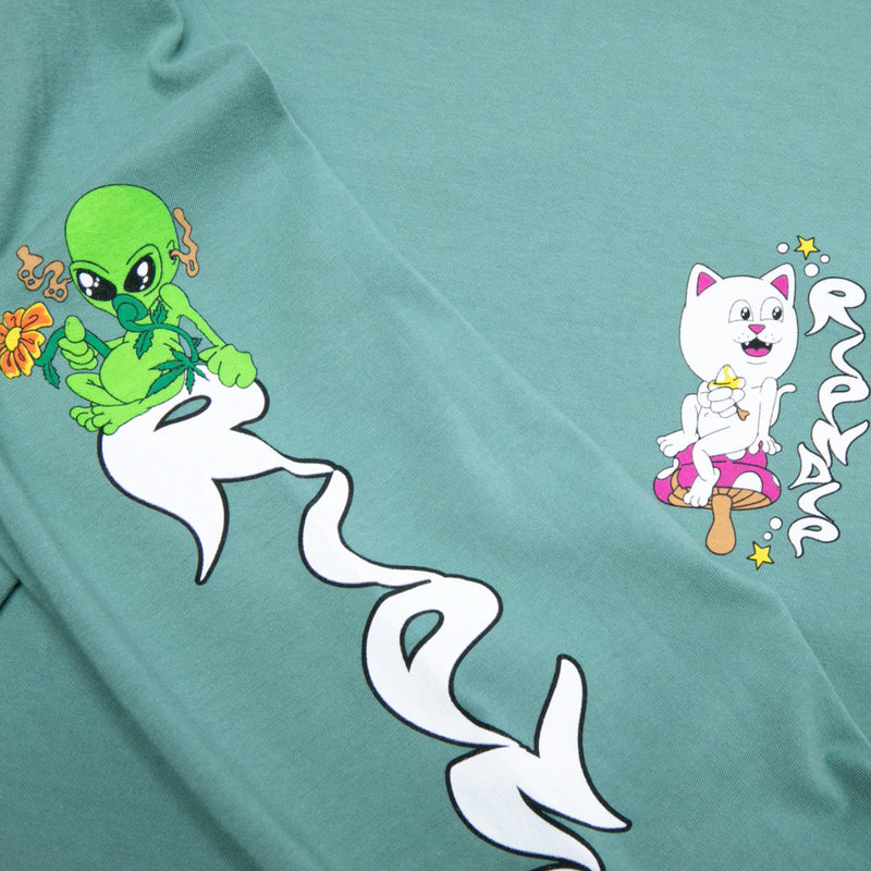 Bestel de Ripndip Friday Jr Long Sleeve snel, veilig en gemakkelijk bij Revert 95. Check onze website voor de gehele Ripndip collectie.