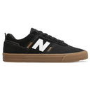Bestel de New Balance Numeric NM306 - Jamie Foy snel, veilig en gemakkelijk bij Revert 95. Check onze website voor de gehele New Balance Numeric collectie.