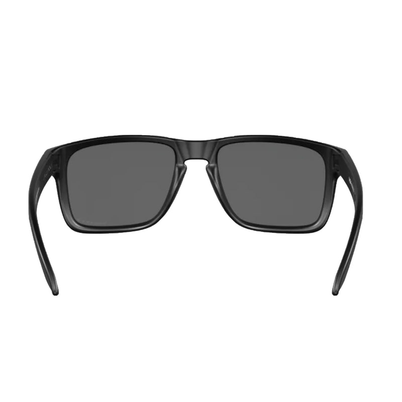 Bestel de Oakley Holbrook XL Matte Black Frame Prizm Black Polarized Lenses snel, veilig en gemakkelijk bij Revert 95. Check onze website voor de gehele Oakley collectie.