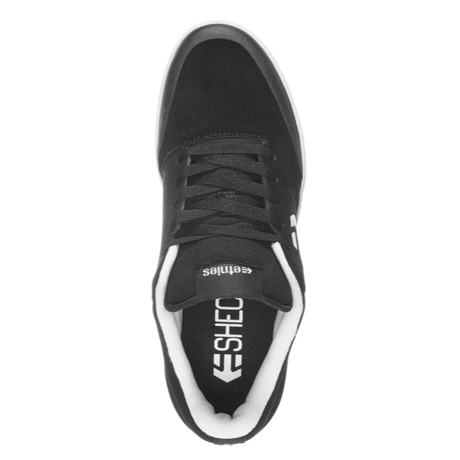 Bestel de Etnies MARANA veilig, gemakkelijk en snel bij Revert 95. Check onze website voor de gehele Etnies collectie.