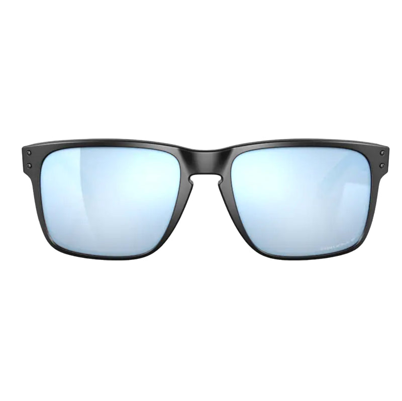 Oakley sales revert 95