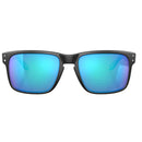 Bestel de Oakley Holbrook Matte Black PRIZM Sapphire Polarized ​zonnebril snel, gemakkelijk en veilig bij Revert 95. Check on ze website voor de gehele Oakley gepolariseerde zonnebrillen collectie, of kom langs in onze winkel in Haarlem