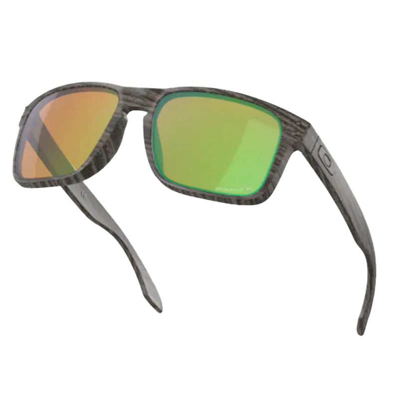 Bestel de Oakley Holbrook Woodgrain PRIZM Shallow H2O Polarized ​zonnebril snel, gemakkelijk en veilig bij Revert 95. Check on ze website voor de gehele Oakley gepolariseerde zonnebrillen collectie, of kom langs in onze winkel in Haarlem