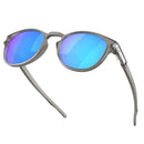 Bestel de Oakley Latch Steel Prizm Snow Sapphire snel, gemakkelijk en veilig bij Revert 95. Check on ze website voor de gehele Oakley gepolariseerde zonnebrillen collectie, of kom langs in onze winkel in Haarlem