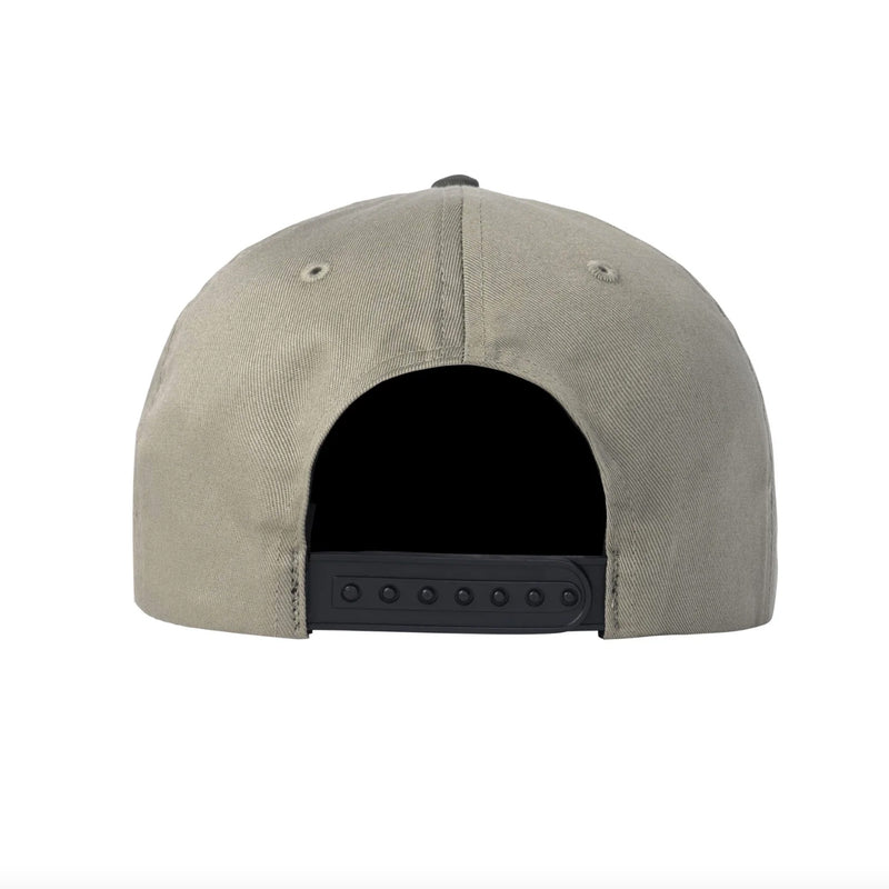 Bestel de Tired TIPSY MOUSE TWO TONE CAP veilig, gemakkelijk en snel bij Revert 95. Check onze website voor de gehele Tired collectie.